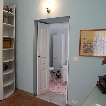 Casa Vacanza Icaros, Ortigia Hictoric Center, 200 Mt From The Beach 锡拉库扎 外观 照片