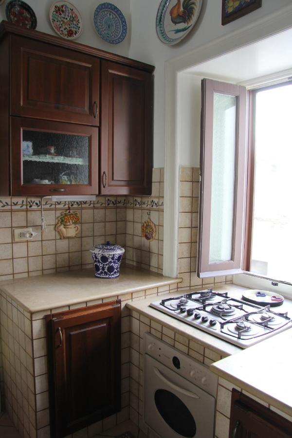 Casa Vacanza Icaros, Ortigia Hictoric Center, 200 Mt From The Beach 锡拉库扎 外观 照片