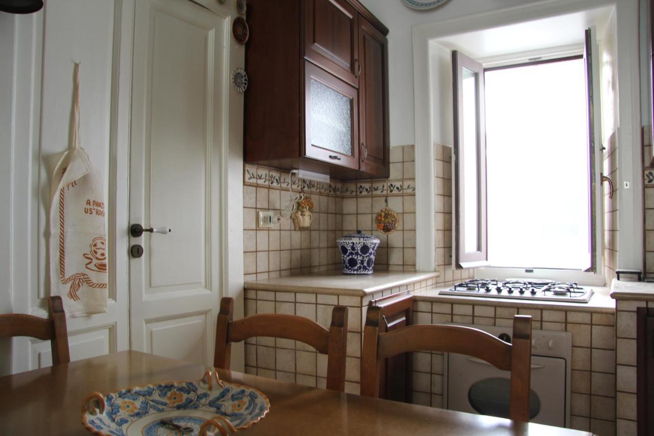 Casa Vacanza Icaros, Ortigia Hictoric Center, 200 Mt From The Beach 锡拉库扎 外观 照片